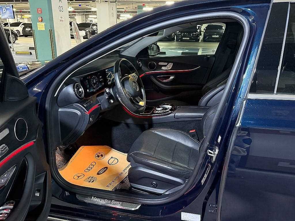 벤츠 E 클래스 E-클래스 W213 E300 아방가르드 이미지 7