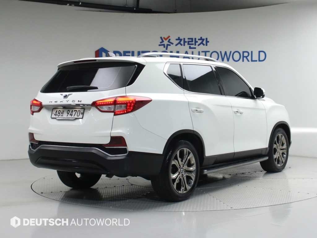 KG모빌리티(쌍용) 렉스턴 G4렉스턴 디젤 2.2 4WD 마제스티 이미지 2