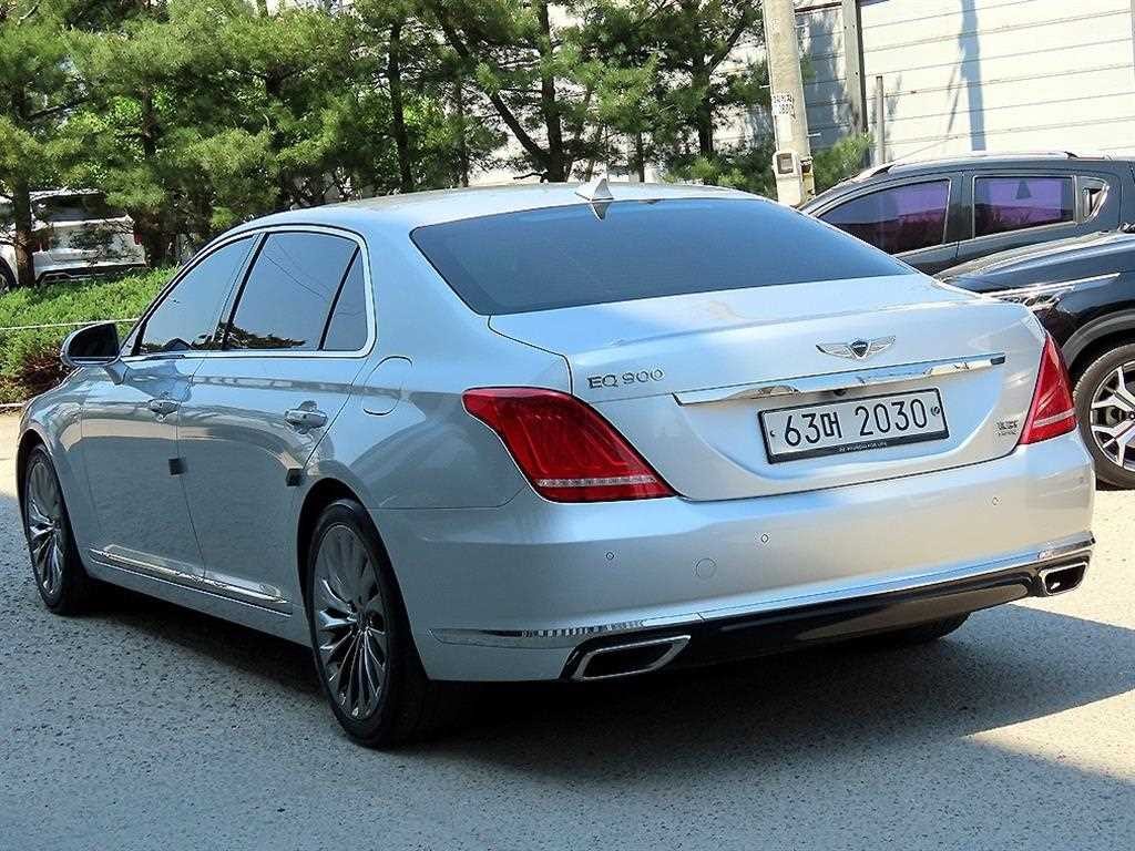 제네시스 EQ900 3.3 T-GDI AWD 프리미엄 럭셔리 이미지 3
