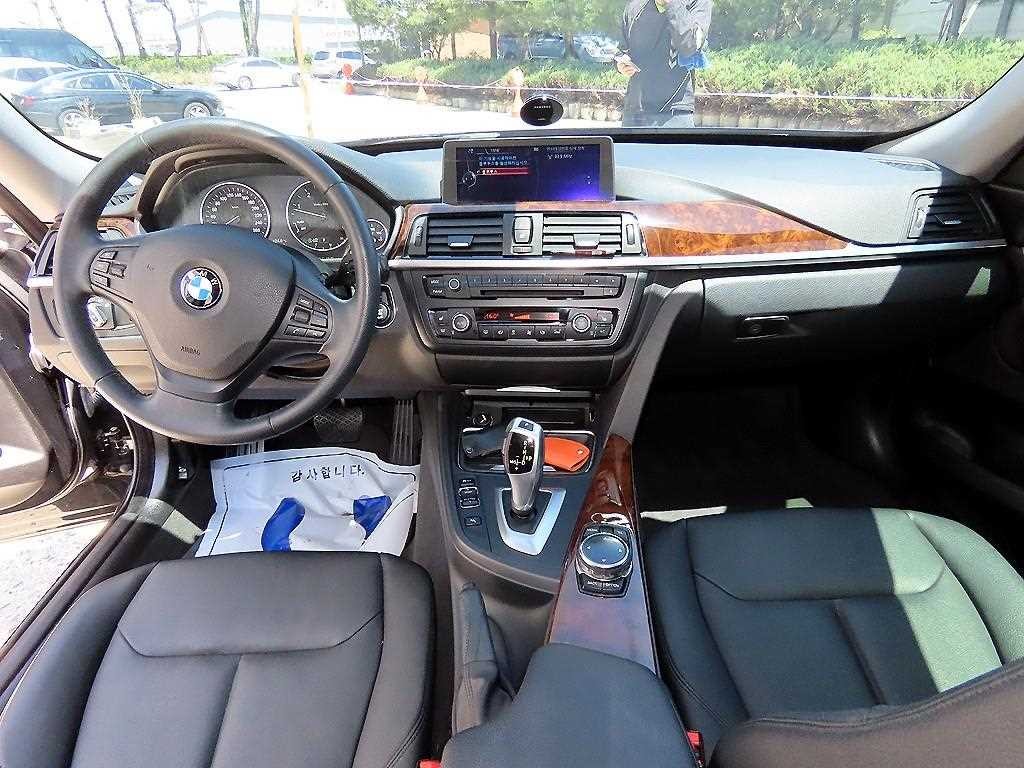 BMW 그란투리스모 3시리즈 GT (F34) GT 320D xDrive 이미지 7