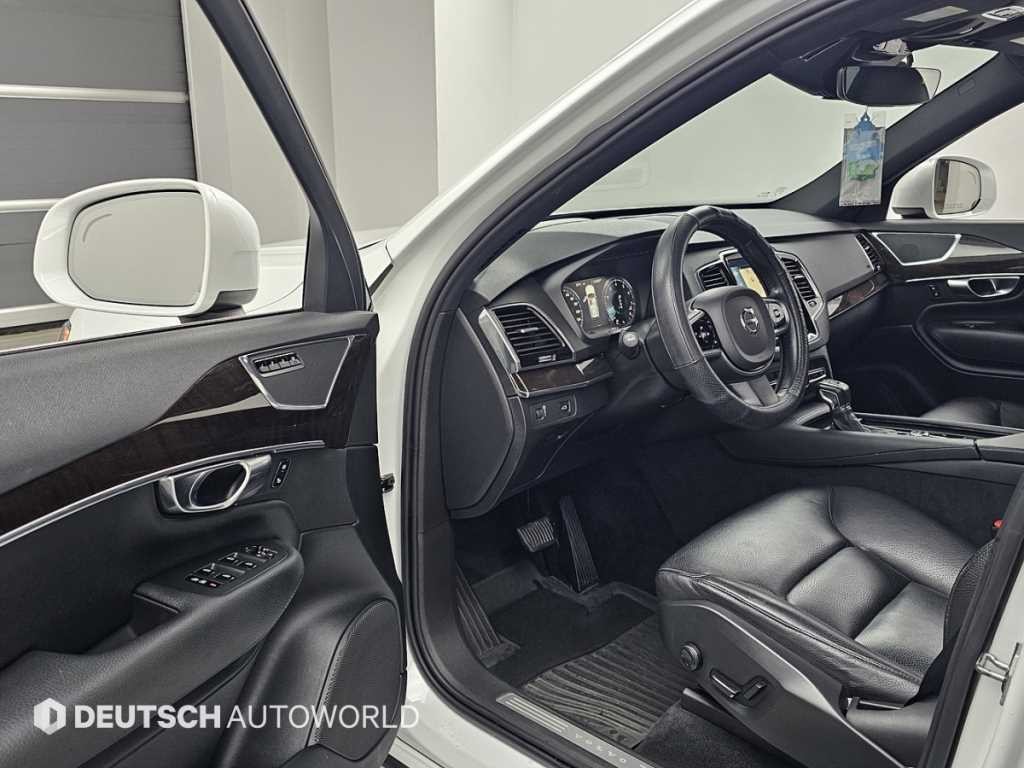 볼보 XC90 XC90 2세대 2.0 T6 AWD 인스크립션 이미지 11