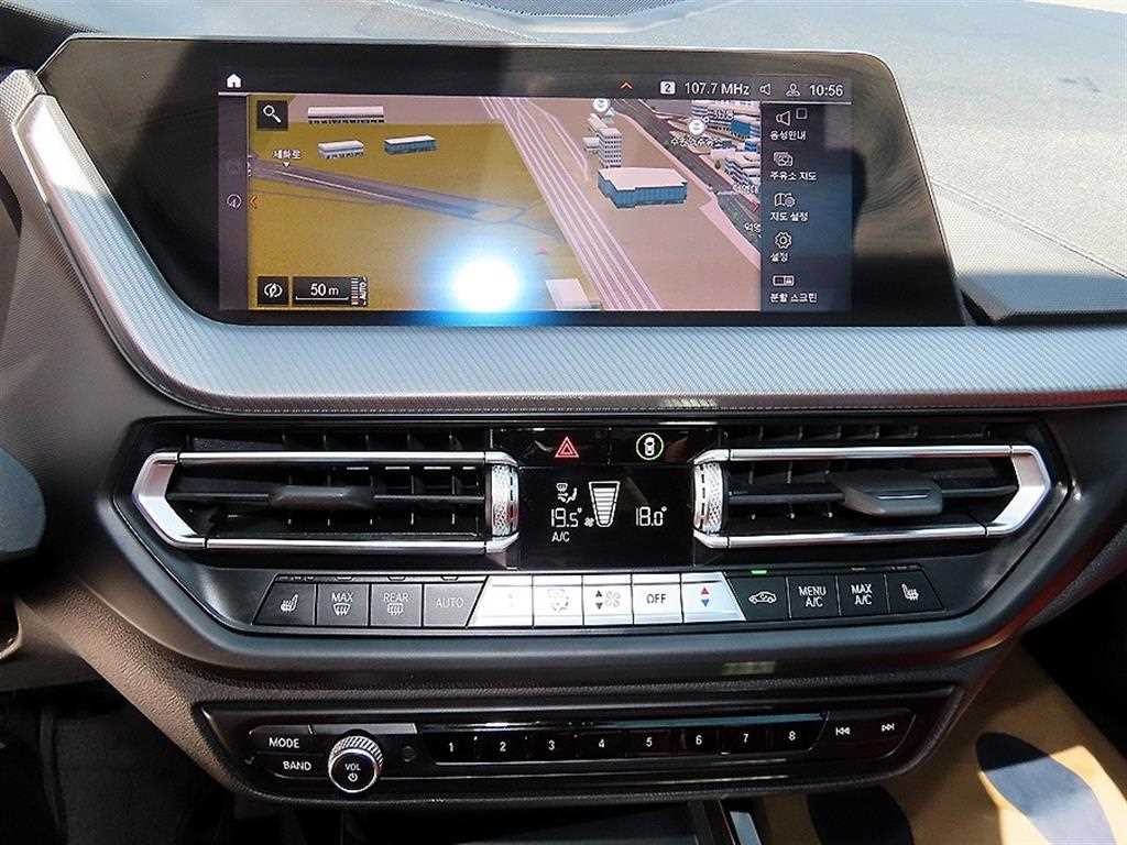 BMW 1시리즈 1시리즈 (F40) 120i M 스포츠 이미지 12