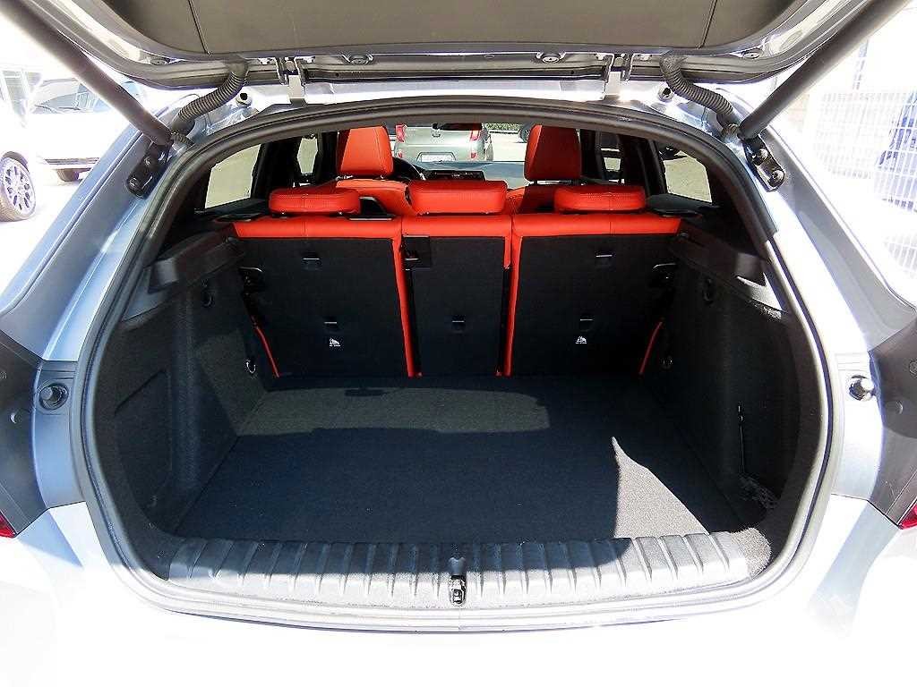 BMW 1시리즈 1시리즈 (F40) 120i M 스포츠 이미지 18