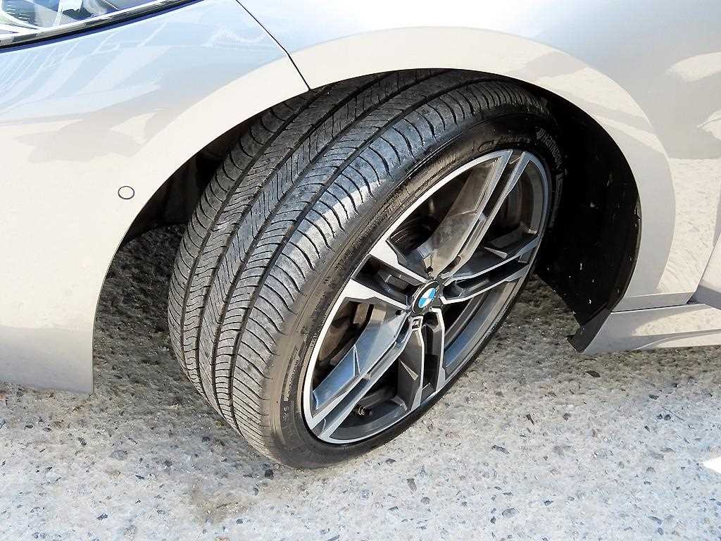 BMW 1시리즈 1시리즈 (F40) 120i M 스포츠 이미지 20