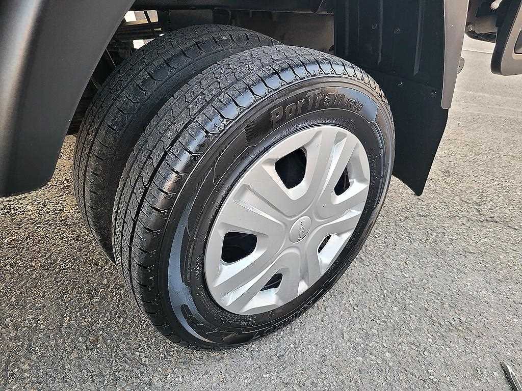 소형화물 카고(소형) [카고]봉고3 (LPG2.5터보) 더블캡/초장축/2WD 이미지 18