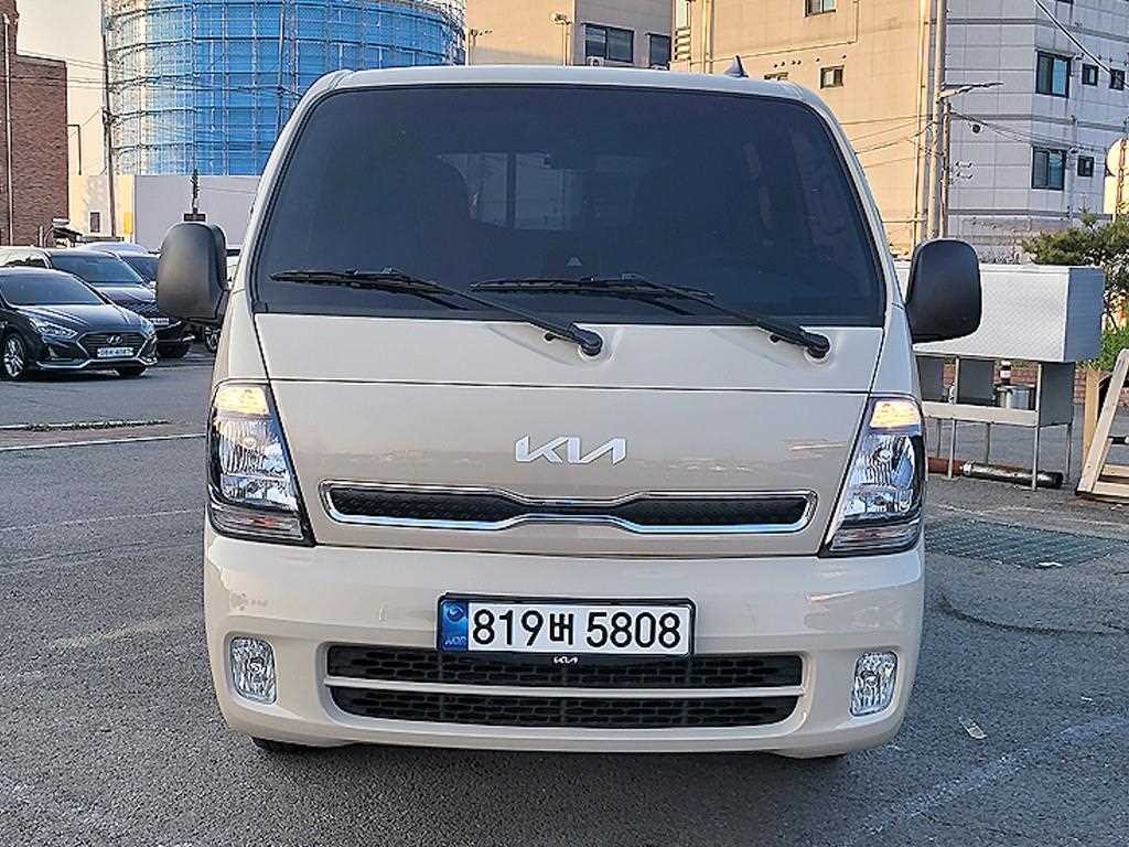 소형화물 카고(소형) [카고]봉고3 (LPG2.5터보) 더블캡/초장축/2WD 이미지 2