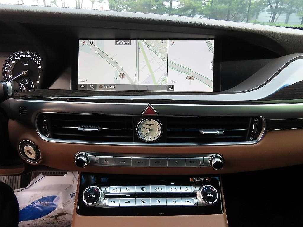 제네시스 G90 3.8 GDI AWD 럭셔리 이미지 14