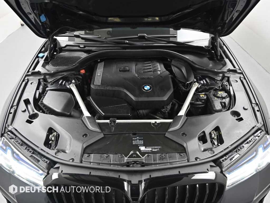 BMW 5시리즈 5시리즈 (G30) 530i xDrive M 스포츠 플러스 이미지 20
