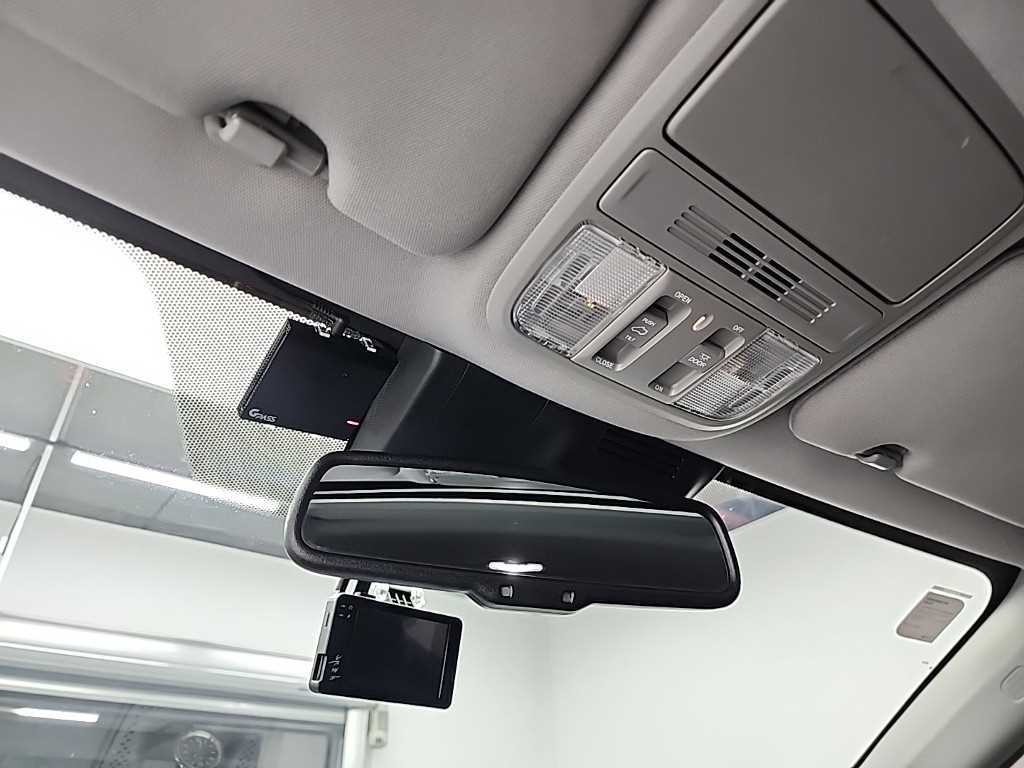 혼다 CR-V CR-V 5세대 2.0 하이브리드 투어링 4WD 이미지 17
