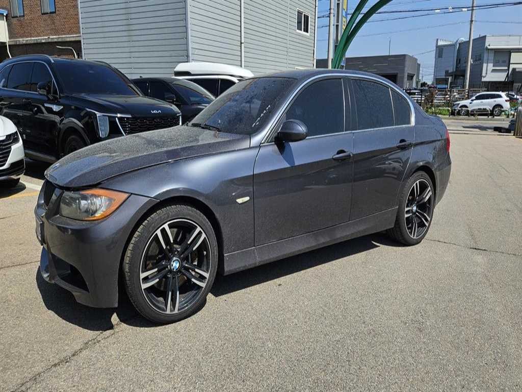 BMW 3시리즈 3시리즈 (E90) 335i 세단 스포츠 이미지 1