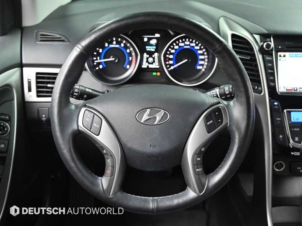 현대 i30 뉴 i30 1.6 GDI PYL 이미지 13