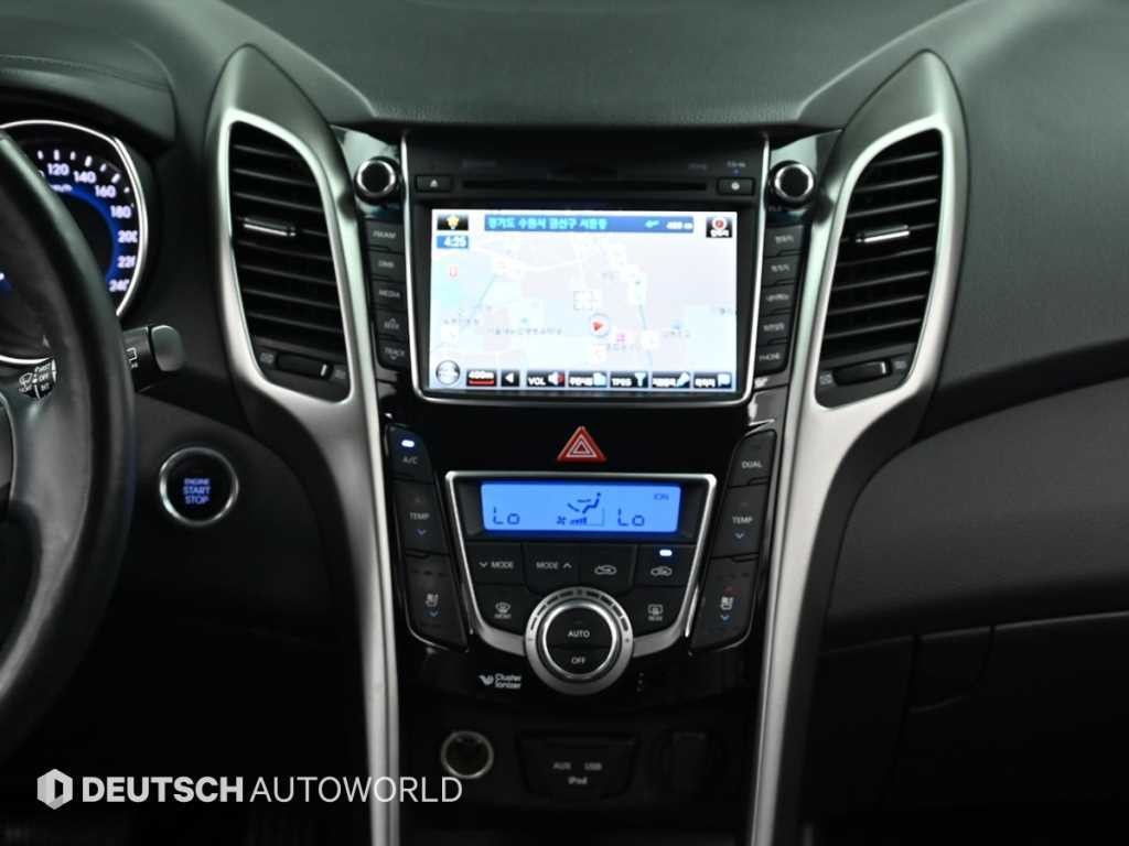 현대 i30 뉴 i30 1.6 GDI PYL 이미지 14