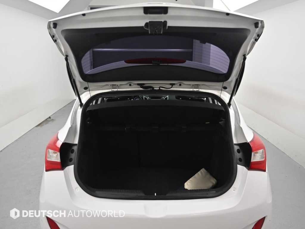 현대 i30 뉴 i30 1.6 GDI PYL 이미지 19