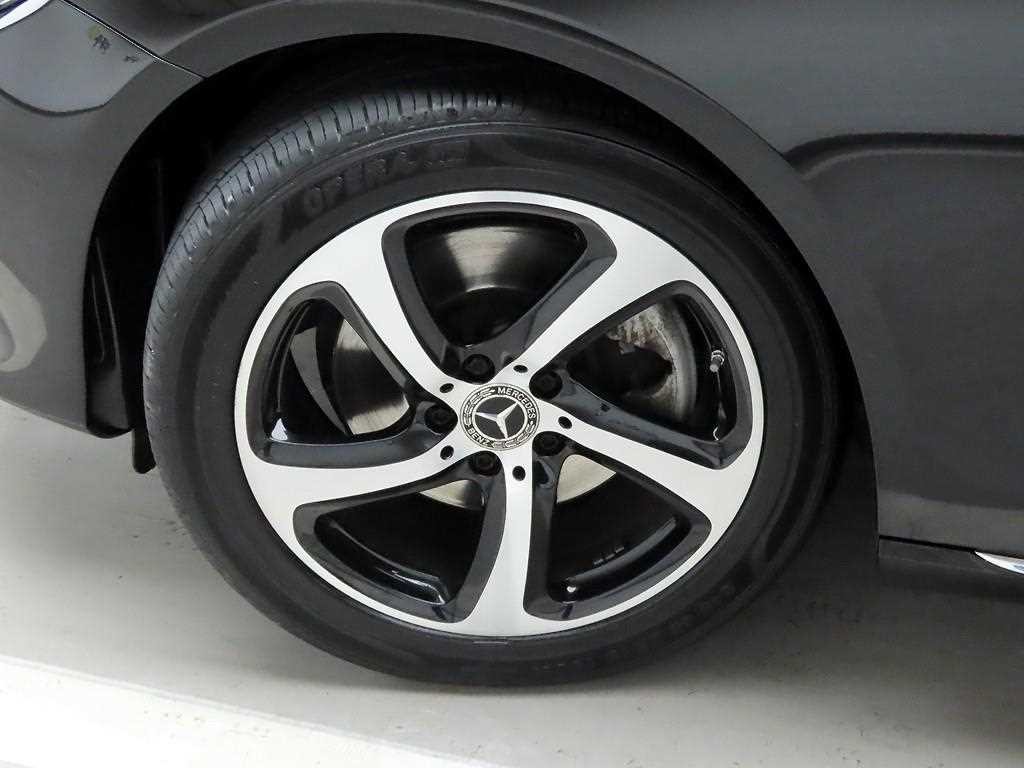 벤츠 E 클래스 E-클래스 W213 E250 아방가르드 이미지 19
