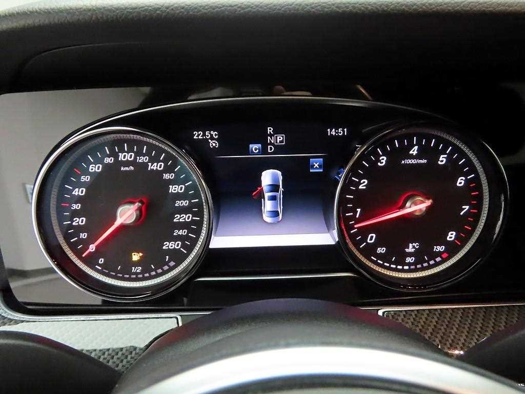 벤츠 E 클래스 E-클래스 W213 E250 아방가르드 이미지 5