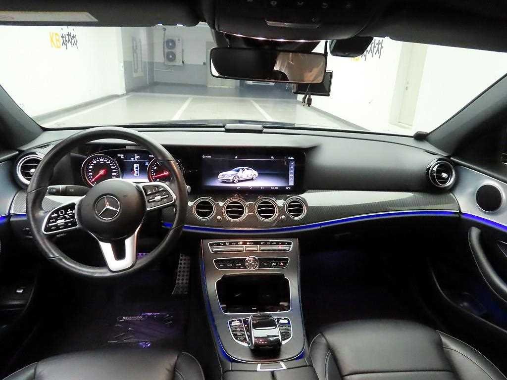 벤츠 E 클래스 E-클래스 W213 E250 아방가르드 이미지 6