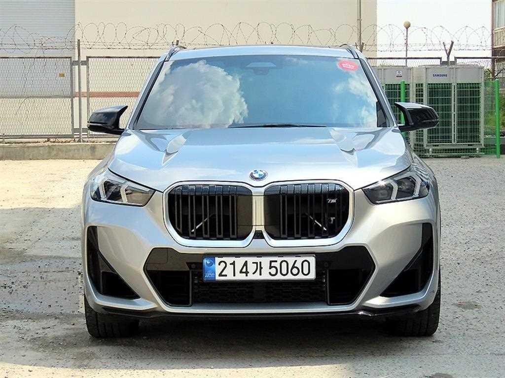 BMW X1 X1 (U11) M35i xDrive 이미지 1