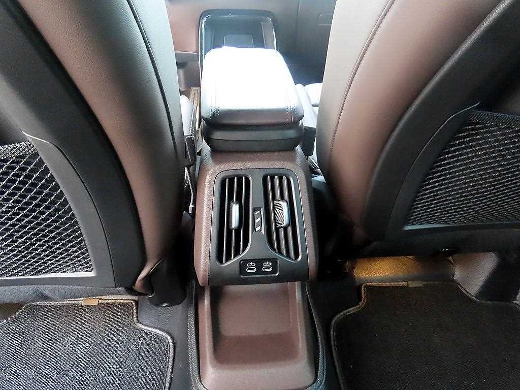 BMW X1 X1 (U11) M35i xDrive 이미지 15