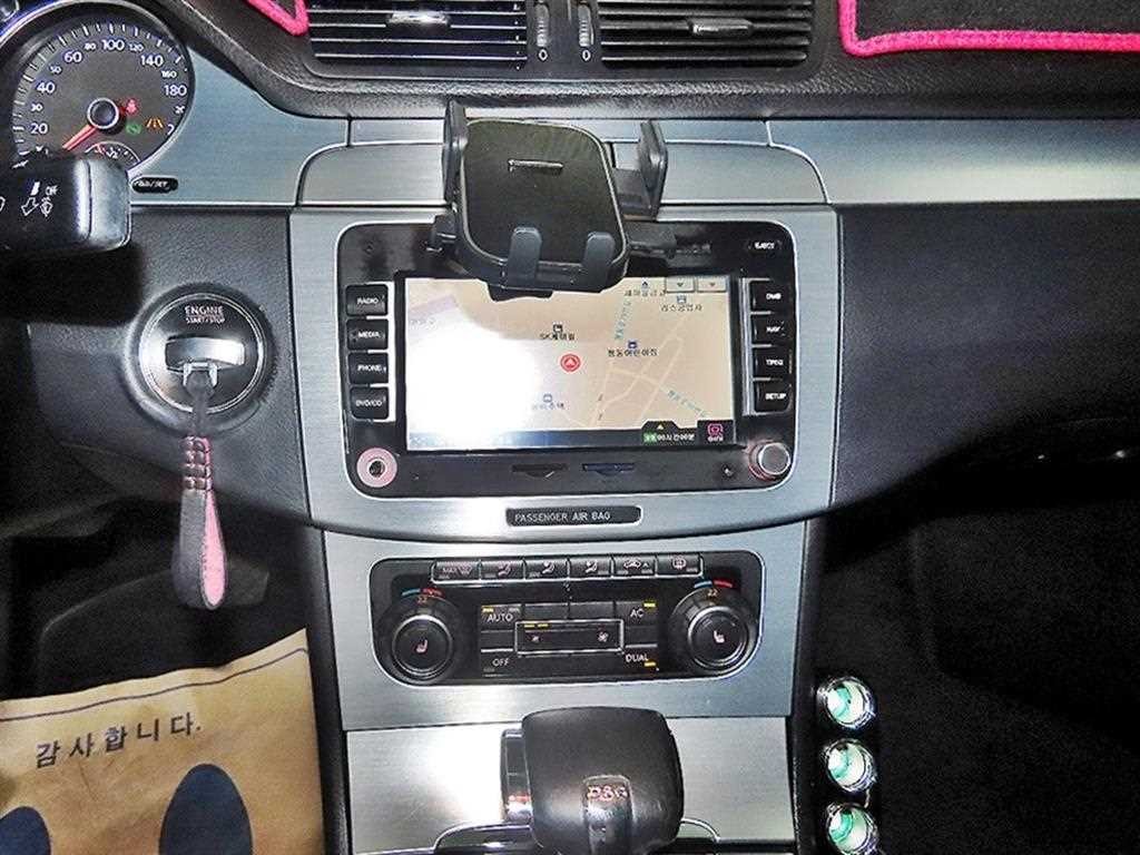 폭스바겐 CC 2.0 TDI 이미지 11