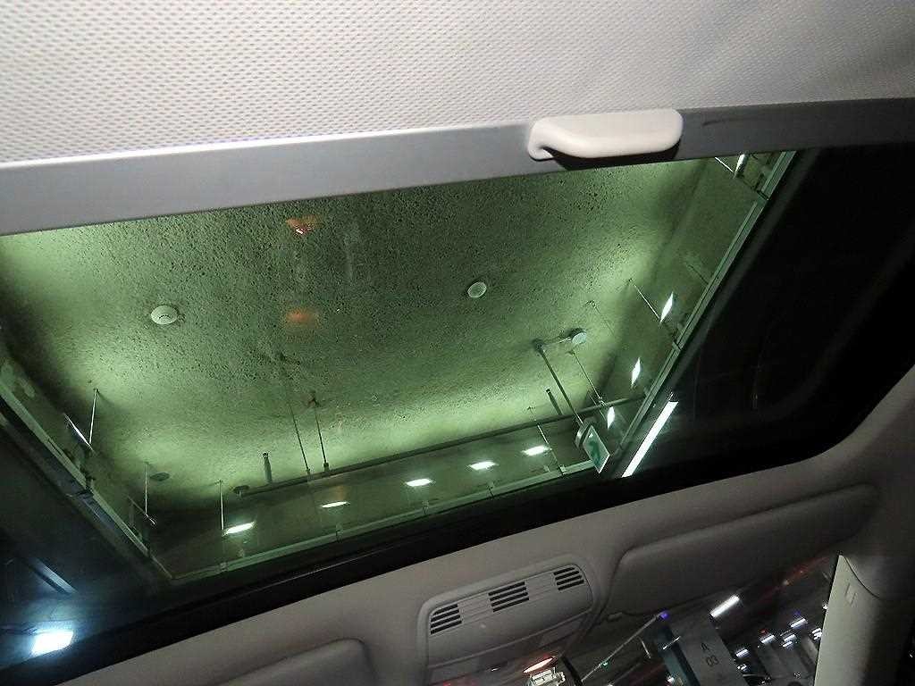 폭스바겐 CC 2.0 TDI 이미지 18