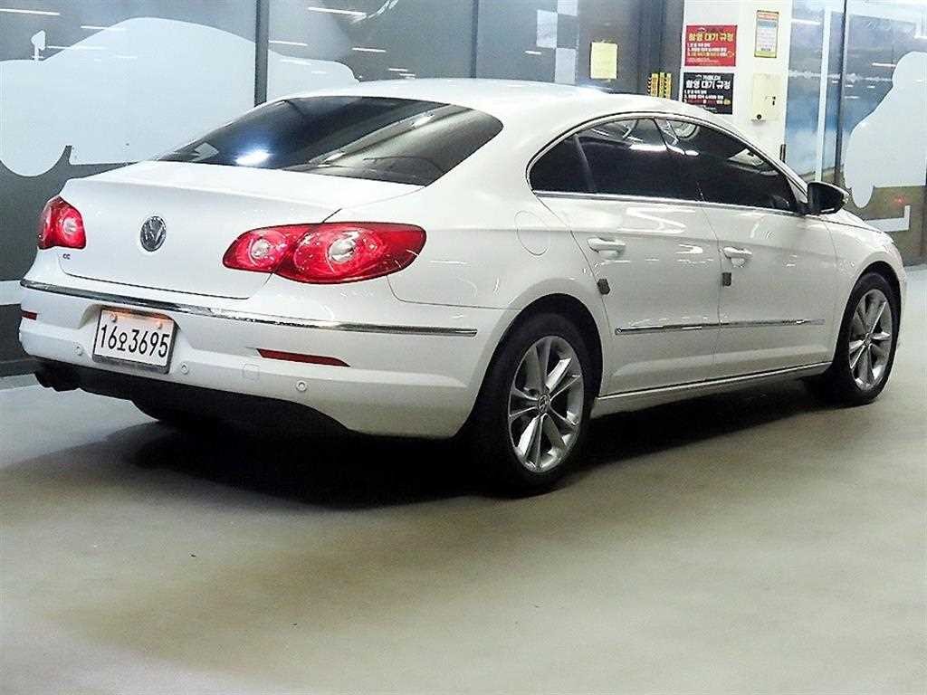 폭스바겐 CC 2.0 TDI 이미지 4