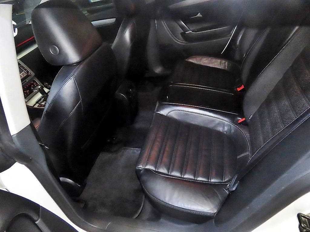 폭스바겐 CC 2.0 TDI 이미지 7
