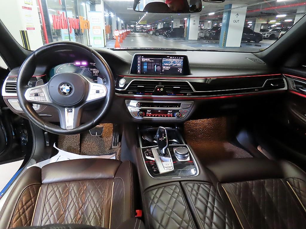 BMW 7시리즈 7시리즈 (G11) 745e i퍼포먼스 M스포츠 이미지 10