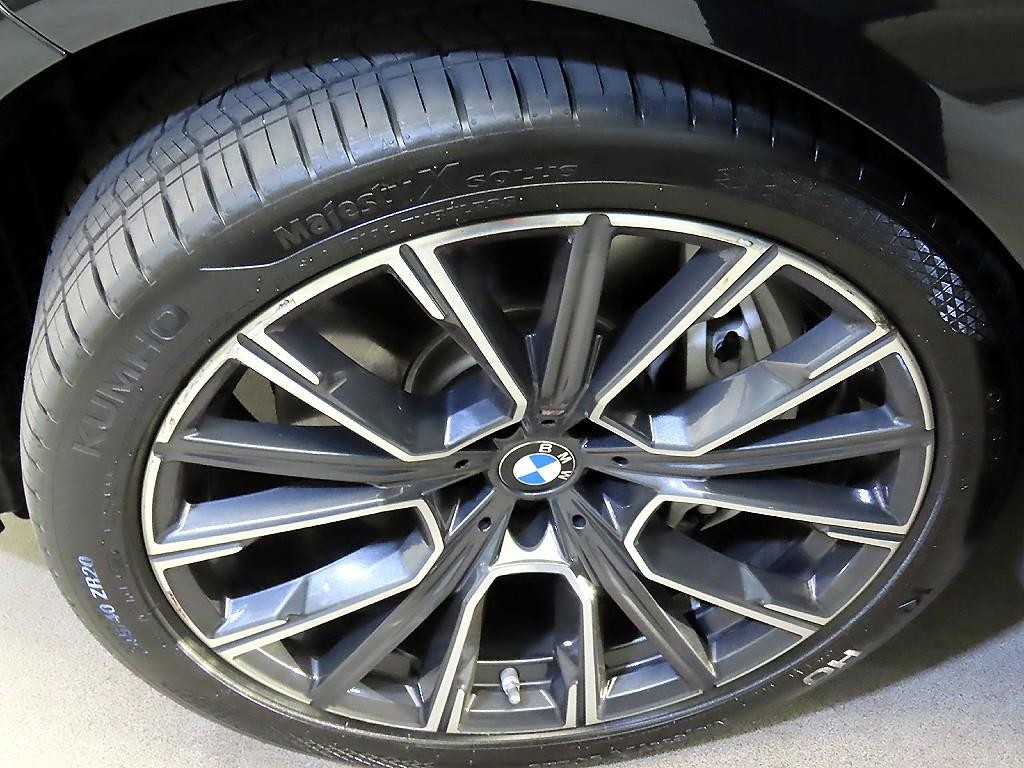 BMW 7시리즈 7시리즈 (G11) 745e i퍼포먼스 M스포츠 이미지 20