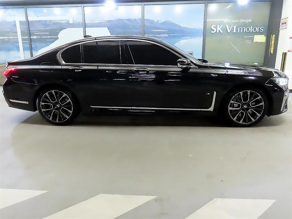 BMW 7시리즈 7시리즈 (G11) 745e i퍼포먼스 M스포츠 이미지 3