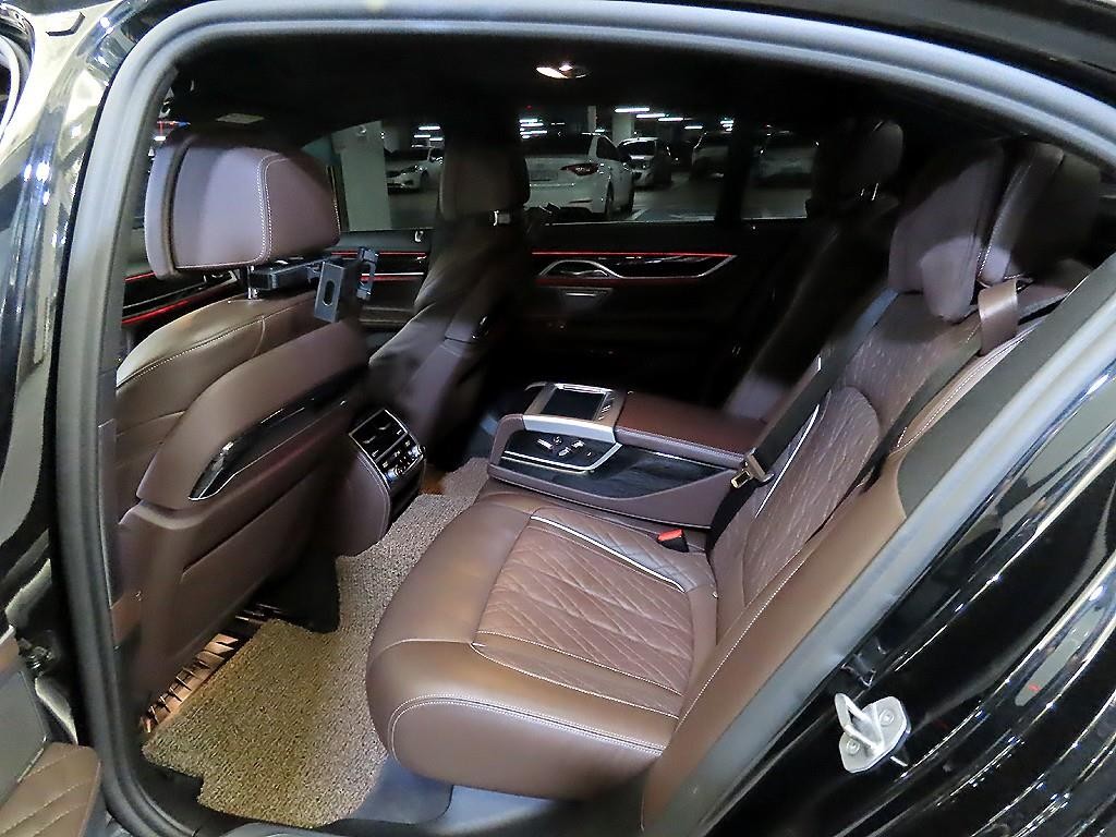 BMW 7시리즈 7시리즈 (G11) 745e i퍼포먼스 M스포츠 이미지 7