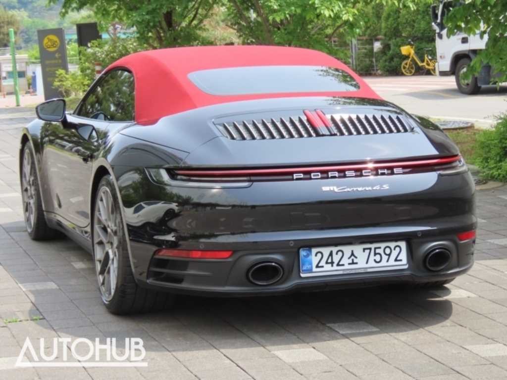 포르쉐 911 911(992) 카레라 4S 카브리올레 이미지 4