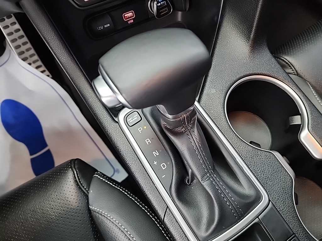 기아 스포티지 스포티지 더 볼드 1.6 디젤 2WD 프레스티지 그래비티 이미지 8