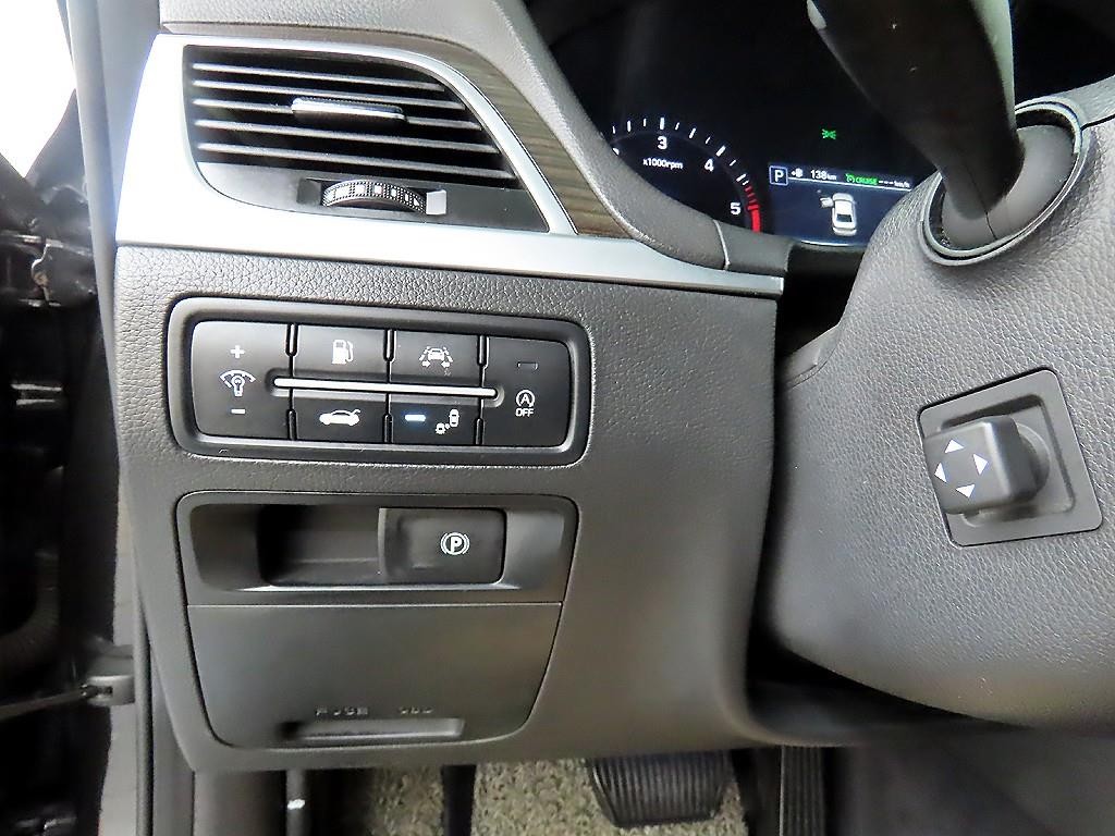 제네시스 G80 2.2D AWD 이미지 12