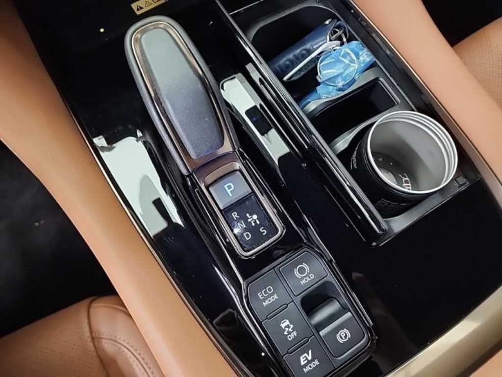 토요타 알파드 알파드 4세대 2.5 HEV AWD 이미지 8