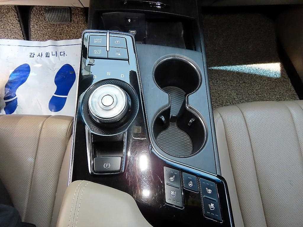 기아 K8 2.5 2WD 노블레스 이미지 10