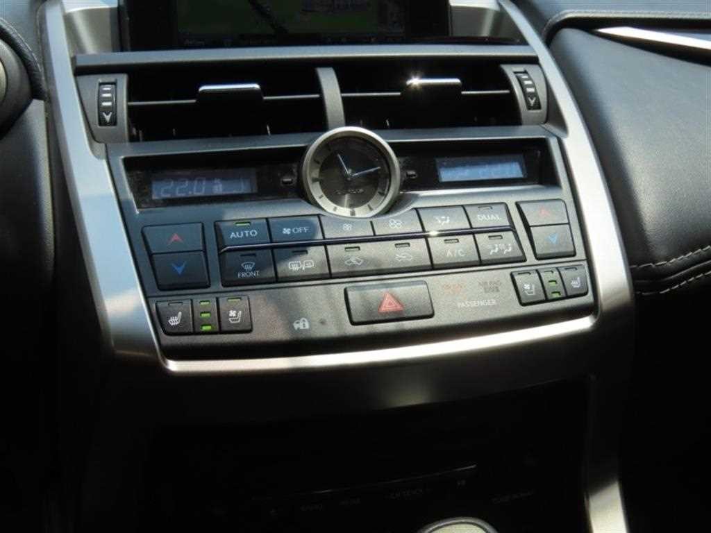 렉서스 NX NX 300h 이그제큐티브 이미지 7