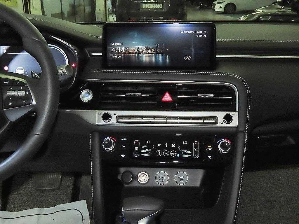 제네시스 G70 더 뉴 G70 가솔린 2.5T 4WD 이미지 11