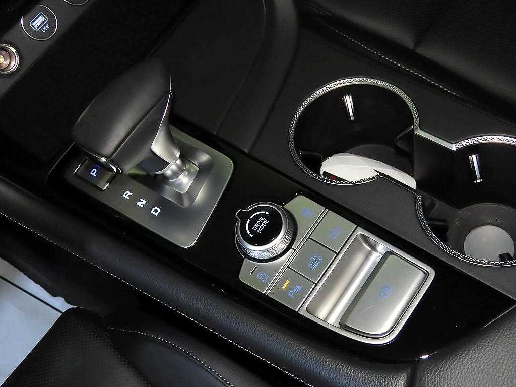 제네시스 G70 더 뉴 G70 가솔린 2.5T 4WD 이미지 12