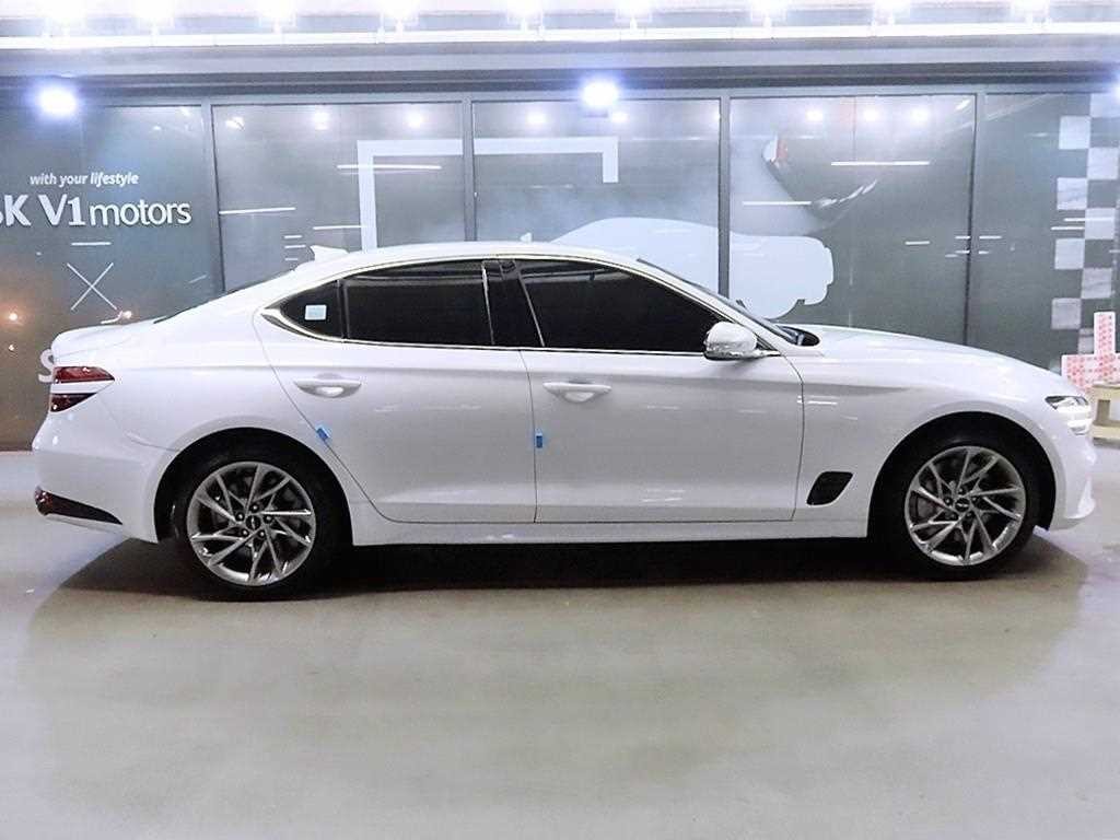 제네시스 G70 더 뉴 G70 가솔린 2.5T 4WD 이미지 3