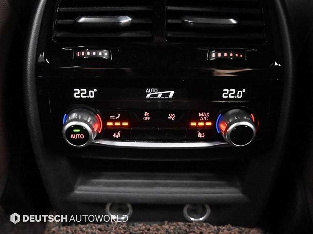 BMW 5시리즈 5시리즈 (G30) 520d M 스포츠 플러스 이미지 16