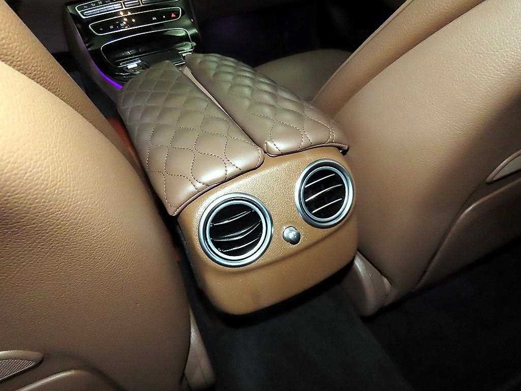 벤츠 E 클래스 E-클래스 W213 E250 아방가르드 이미지 14