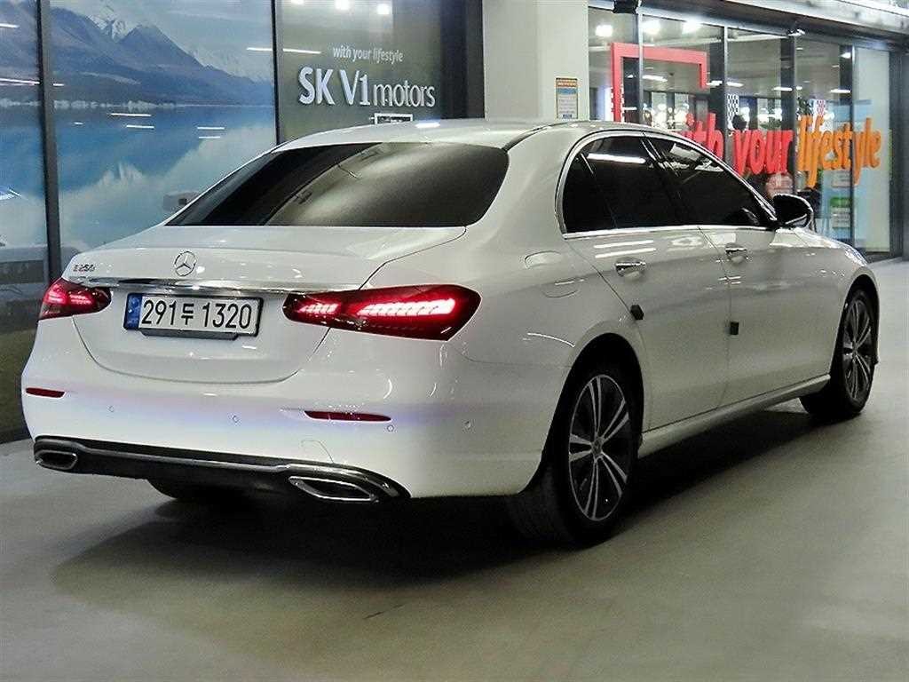 벤츠 E 클래스 E-클래스 W213 E250 아방가르드 이미지 4