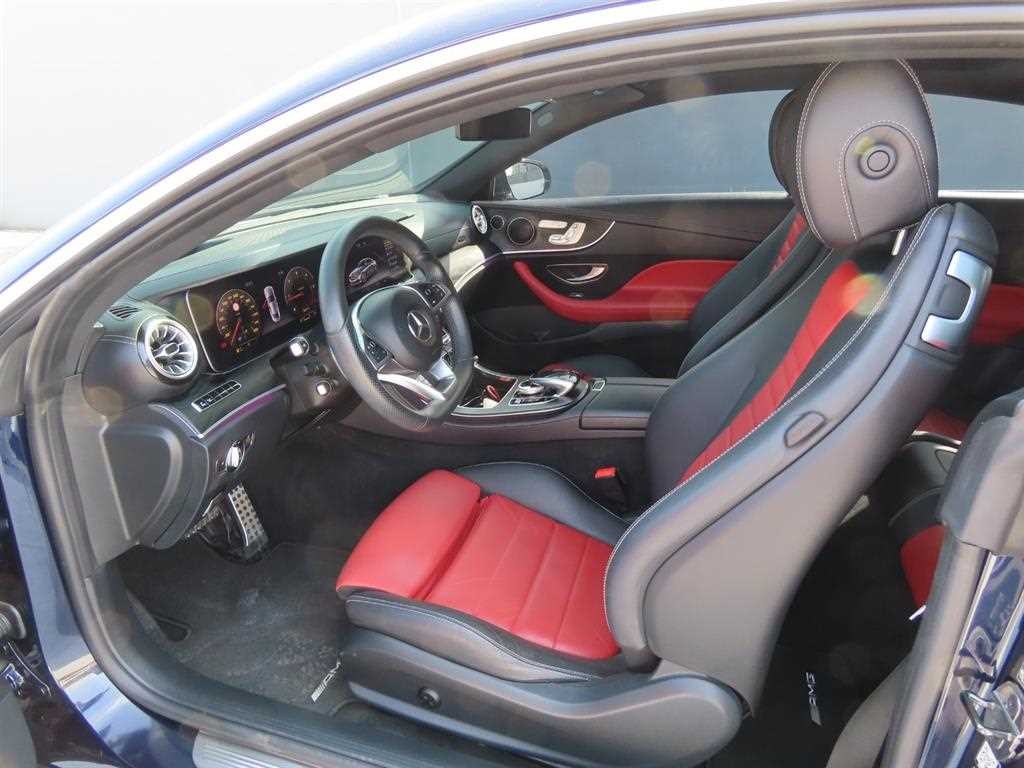 벤츠 E 클래스 E-클래스 W213 E220d 쿠페 이미지 7