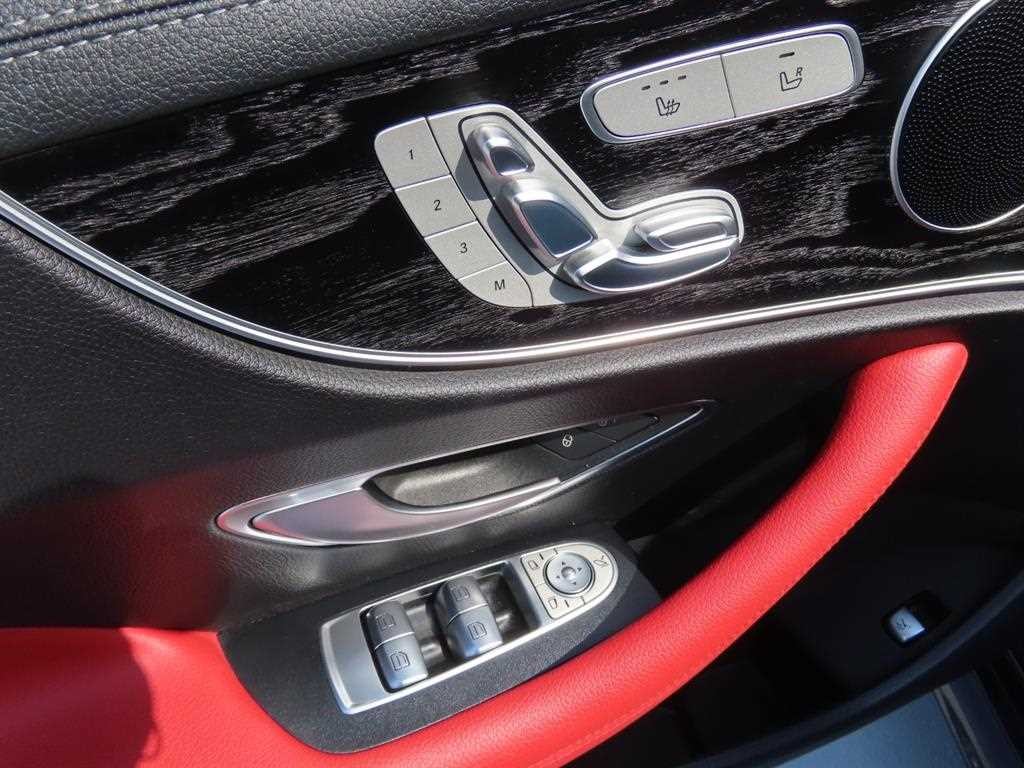 벤츠 E 클래스 E-클래스 W213 E220d 쿠페 이미지 9
