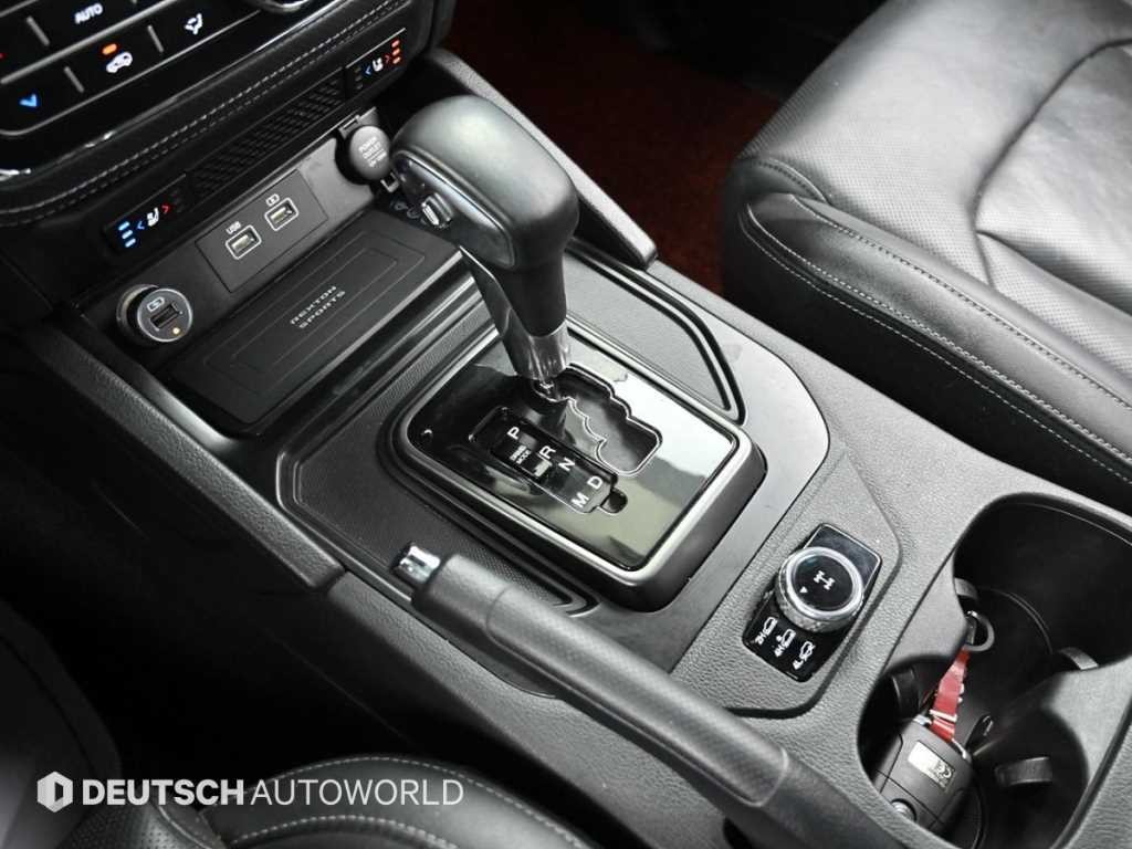 KG모빌리티(쌍용) 렉스턴 더 뉴 렉스턴 스포츠 디젤 2.2 4WD 노블레스 이미지 9