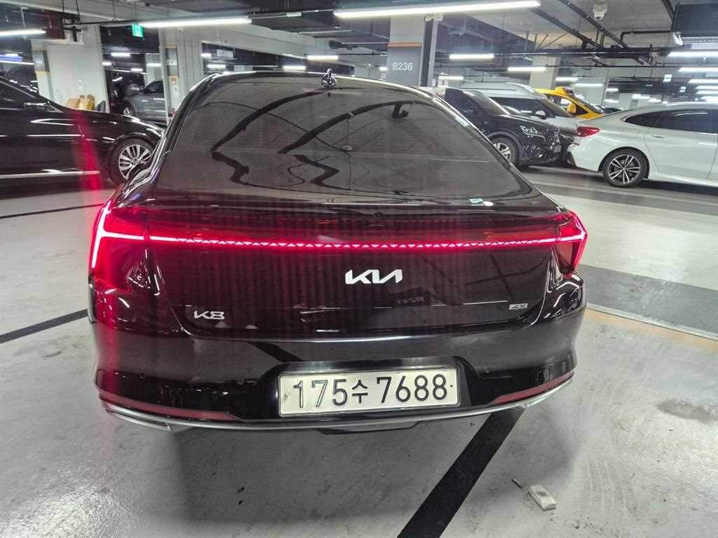 기아 K8 뉴 K8 3.5 AWD 플래티넘 이미지 4