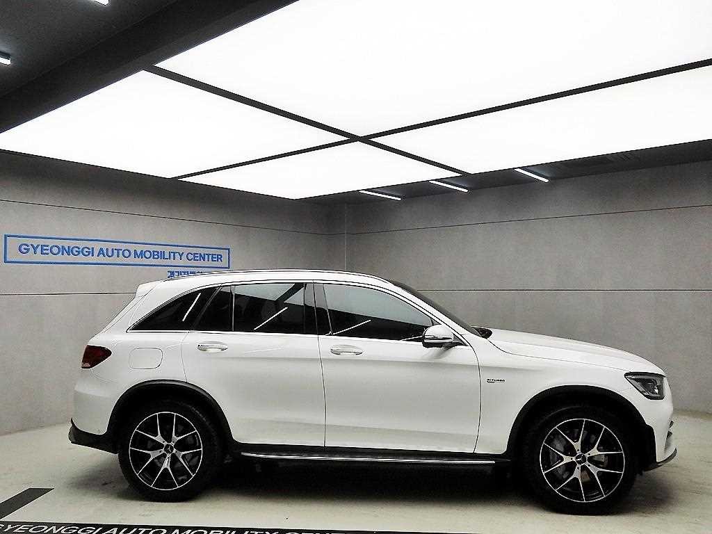 벤츠 GLC 클래스 GLC클래스 X253 AMG GLC 43 4MATIC 이미지 2