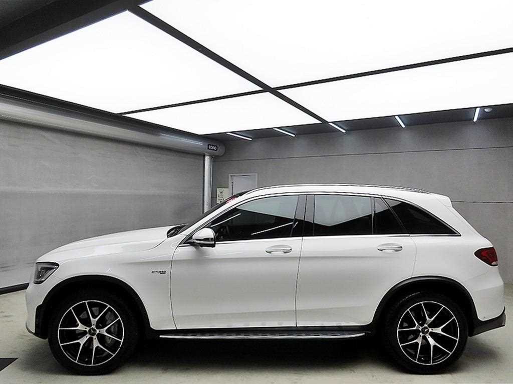 벤츠 GLC 클래스 GLC클래스 X253 AMG GLC 43 4MATIC 이미지 4