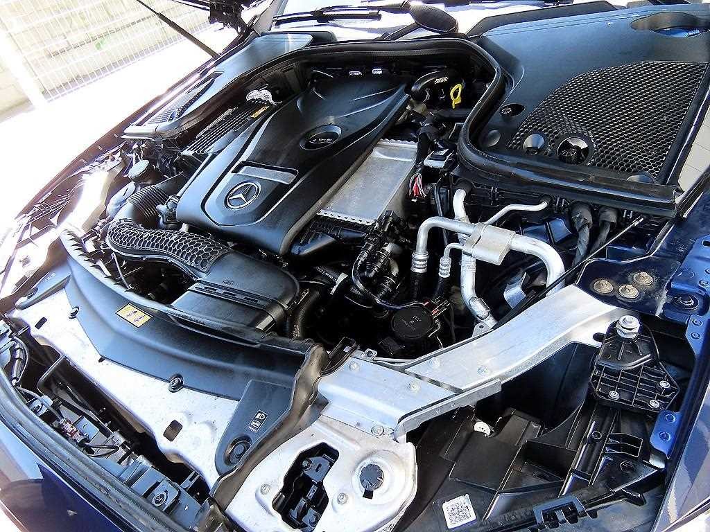벤츠 E 클래스 E-클래스 W213 E300 4MATIC 익스클루시브 이미지 19