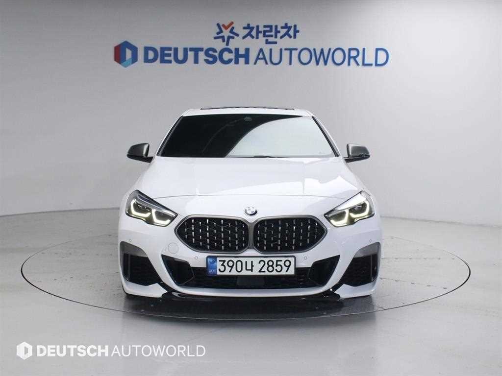 BMW 2시리즈 2시리즈 그란쿠페 (F44) M235i xDrive 이미지 3